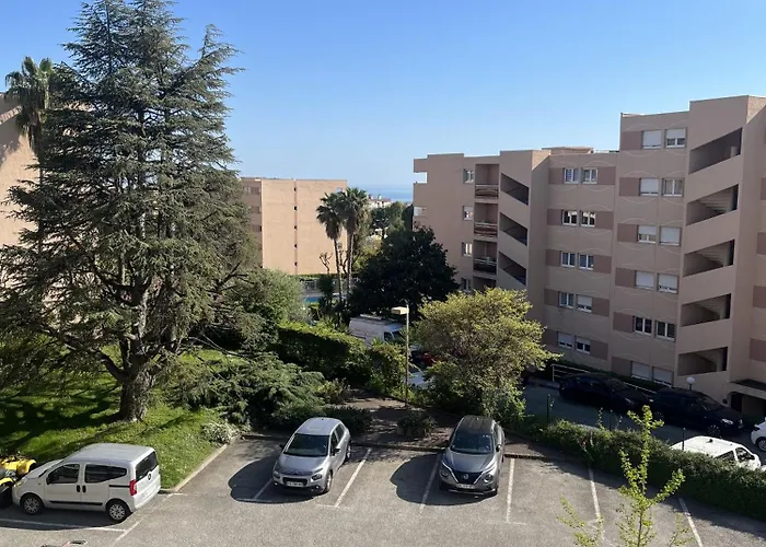 Elegant Avec Acces A La Piscine * Nizza